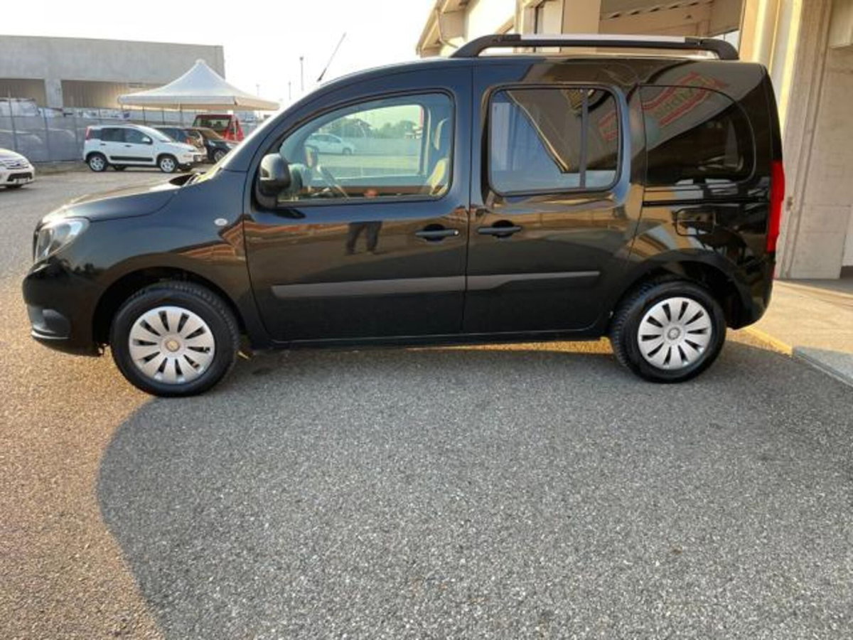 Mercedes-Benz Citan 1.5 111 CDI Kombi Trend (2)