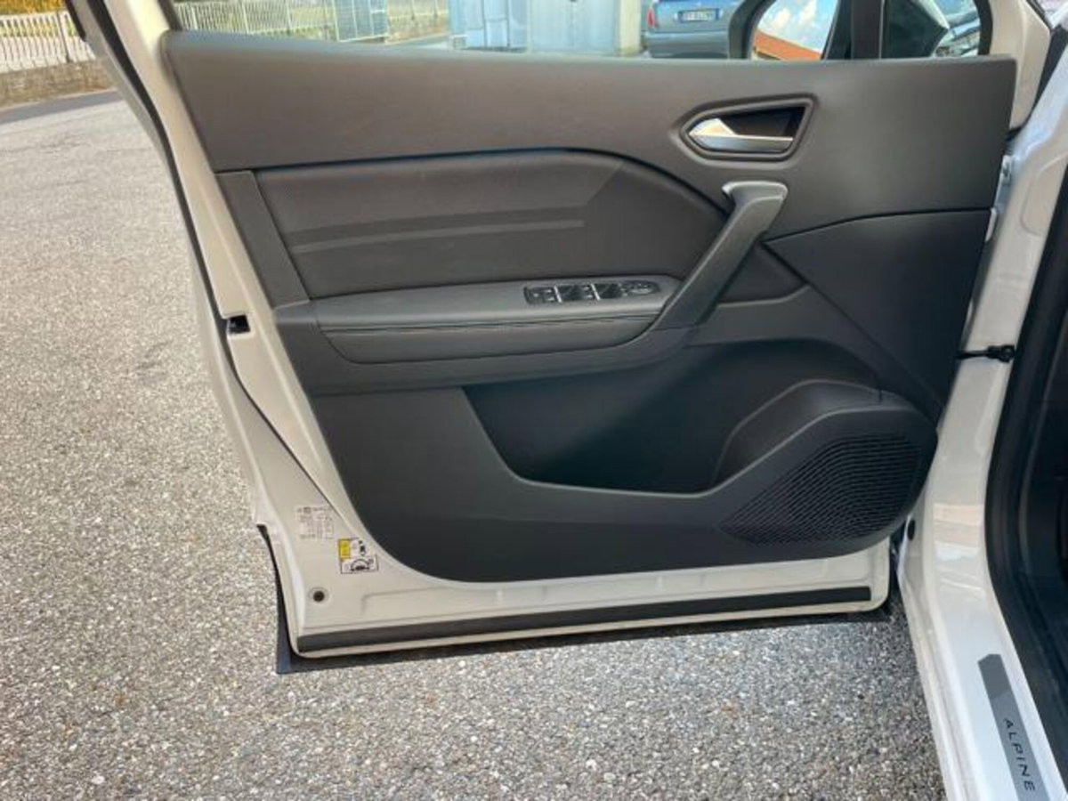 Renault Captur 1.8 full hybrid series Esprit Alpine 160cv auto (11)