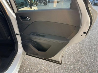 Renault Captur 1.8 full hybrid series Esprit Alpine 160cv auto (14)