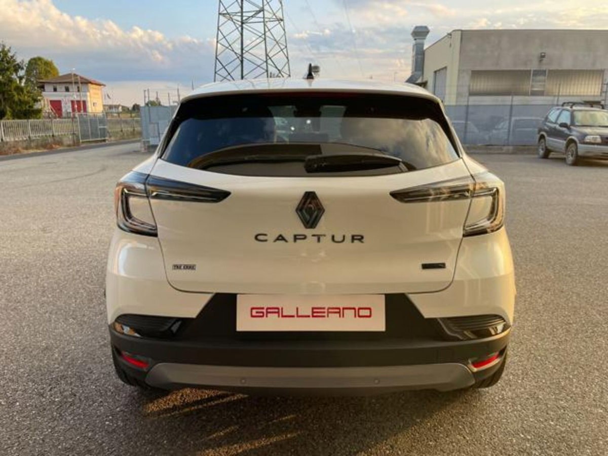 Renault Captur 1.8 full hybrid series Esprit Alpine 160cv auto (3)