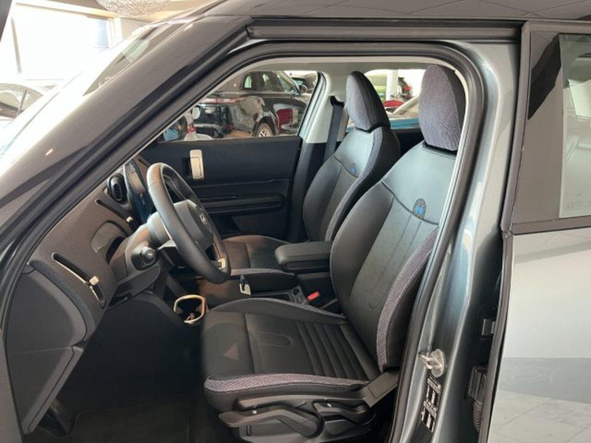 MINI Mini Countryman E Favoured (3)