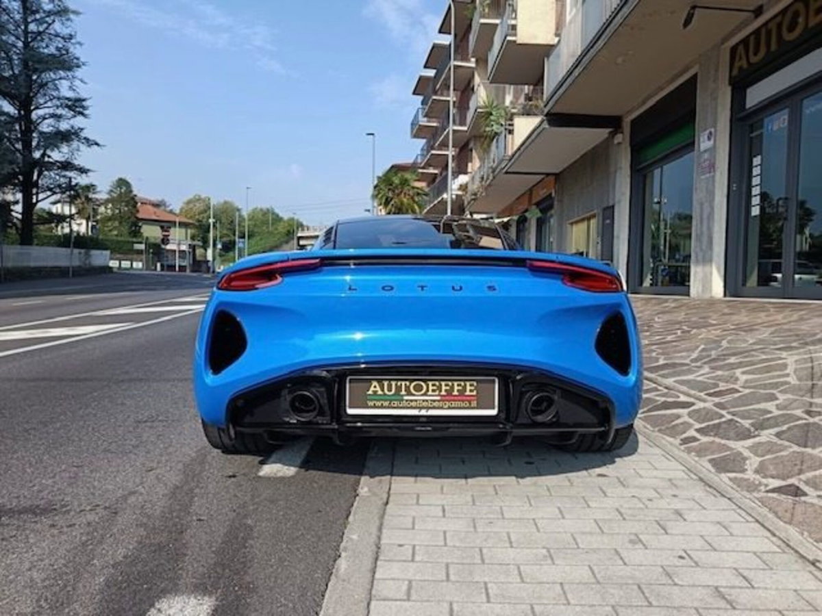 Lotus Emira 2.0 turbo 365cv dct (4)