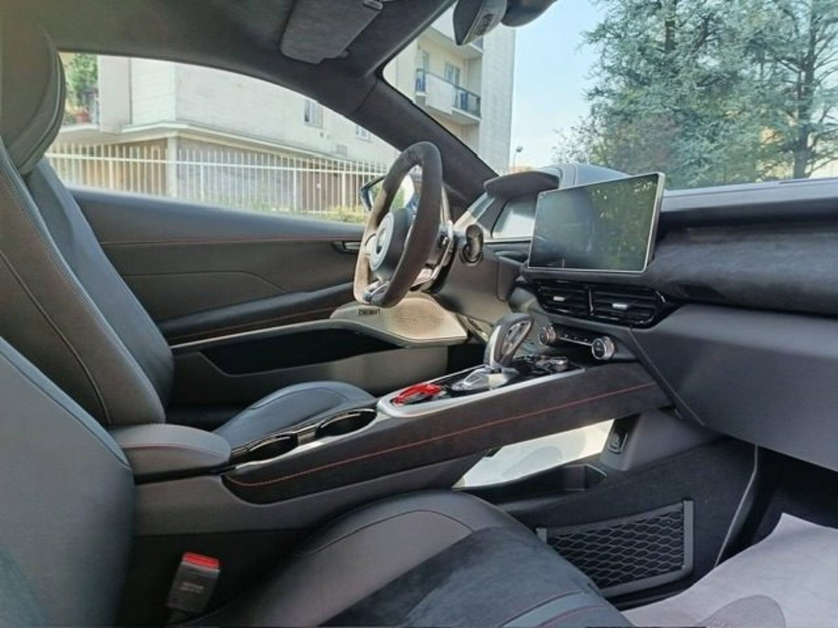Lotus Emira 2.0 turbo 365cv dct (8)