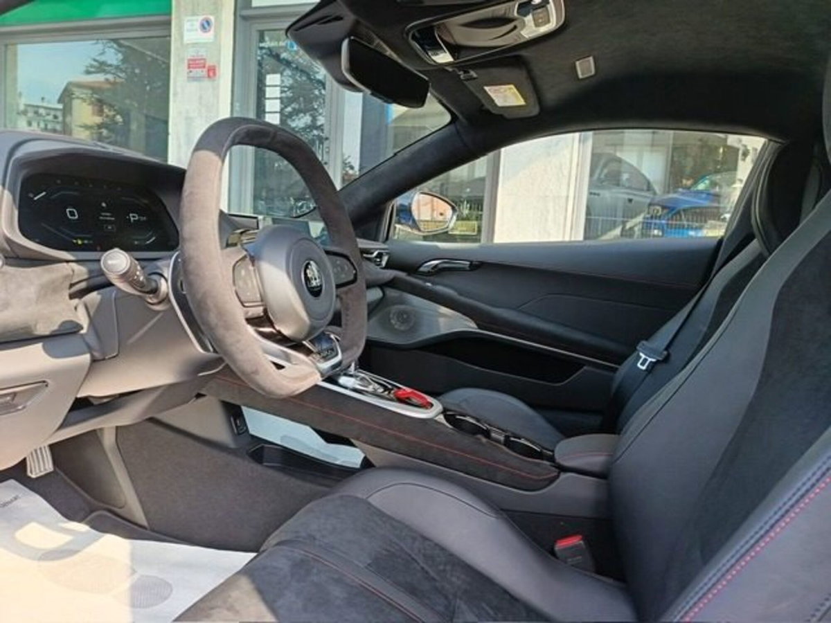 Lotus Emira 2.0 turbo 365cv dct (9)