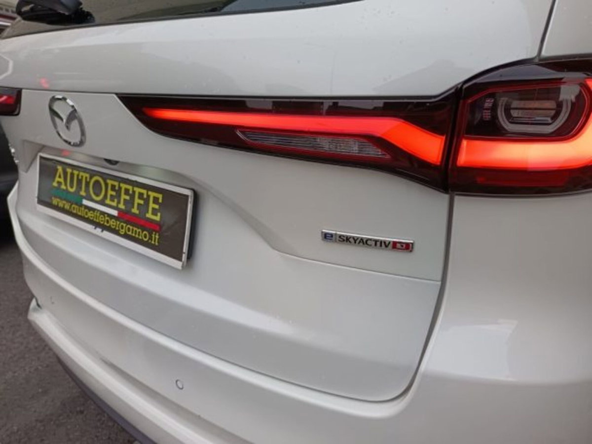 Mazda CX-80 3.3 m-hybrid boost Takumi Plus auto (5)