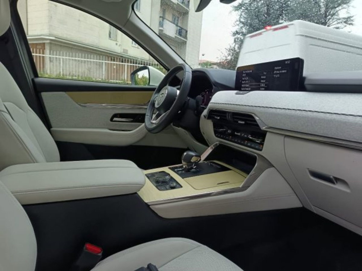 Mazda CX-80 3.3 m-hybrid boost Takumi Plus auto (8)