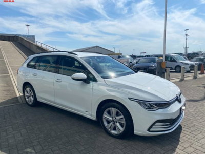 Volkswagen Golf Variant 2.0 TDI SCR DSG Life (3)