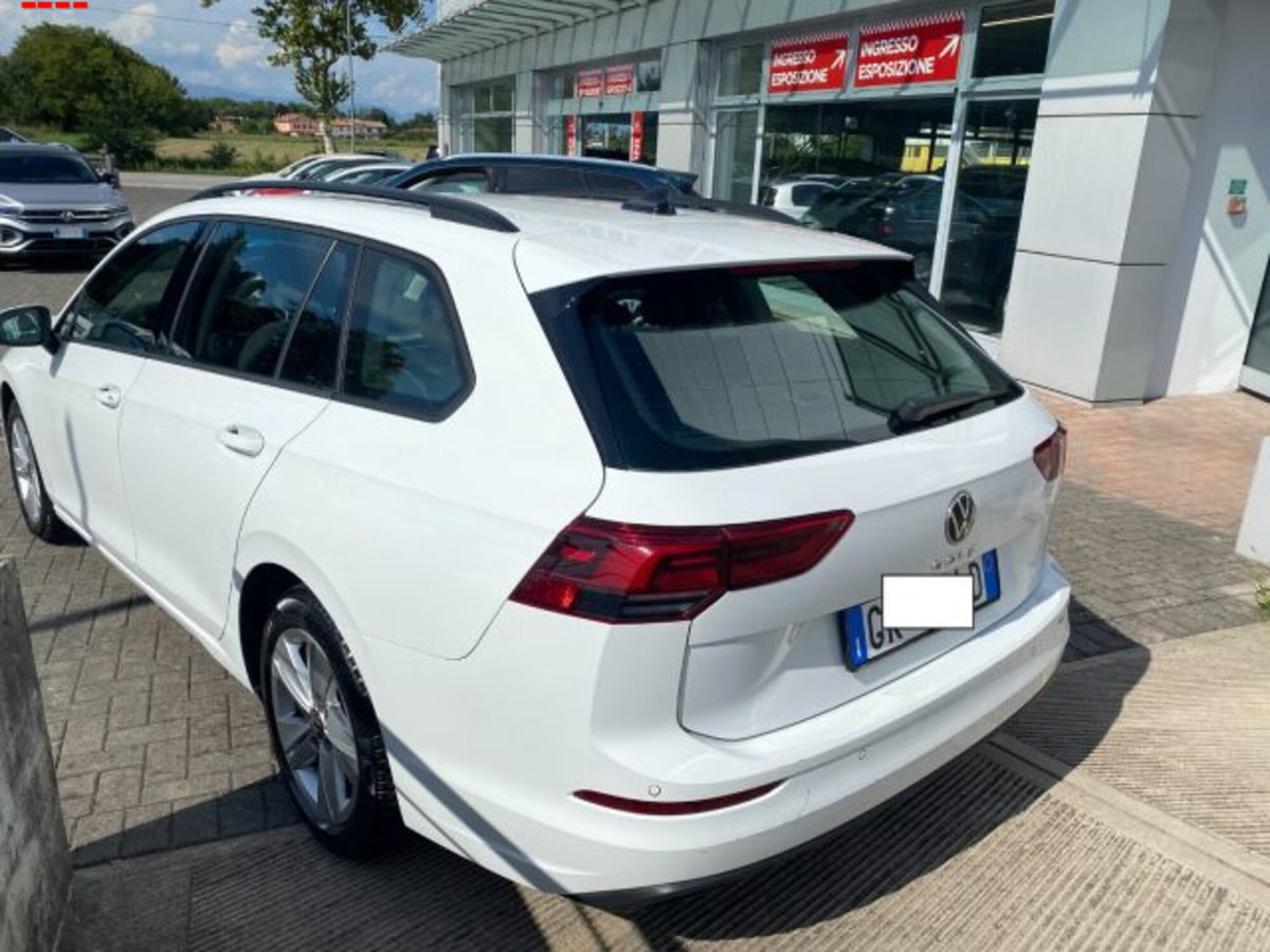 Volkswagen Golf Variant 2.0 TDI SCR DSG Life (6)
