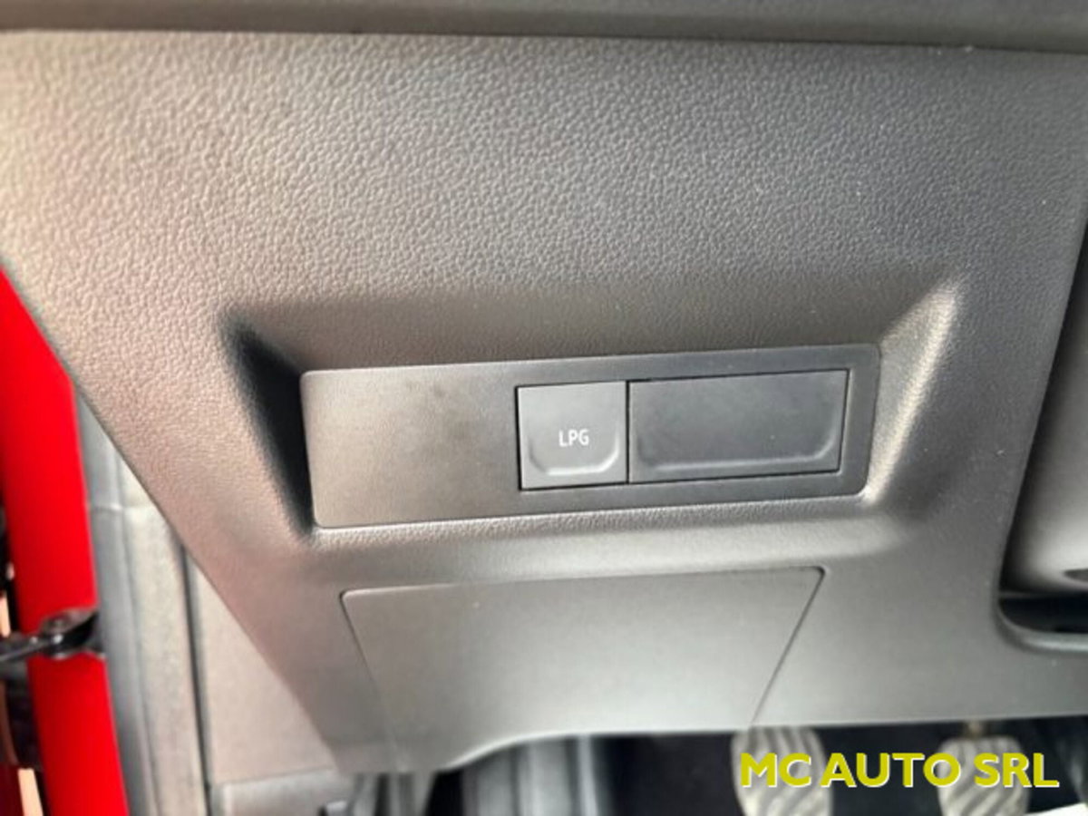 Renault Captur 1.0 eco-g Evolution 100cv (14)