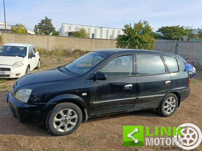 Kia Carens 2.0 16V CRDi LX (12)