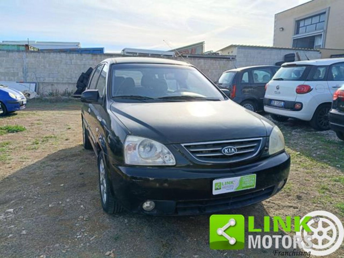 Kia Carens 2.0 16V CRDi LX (17)