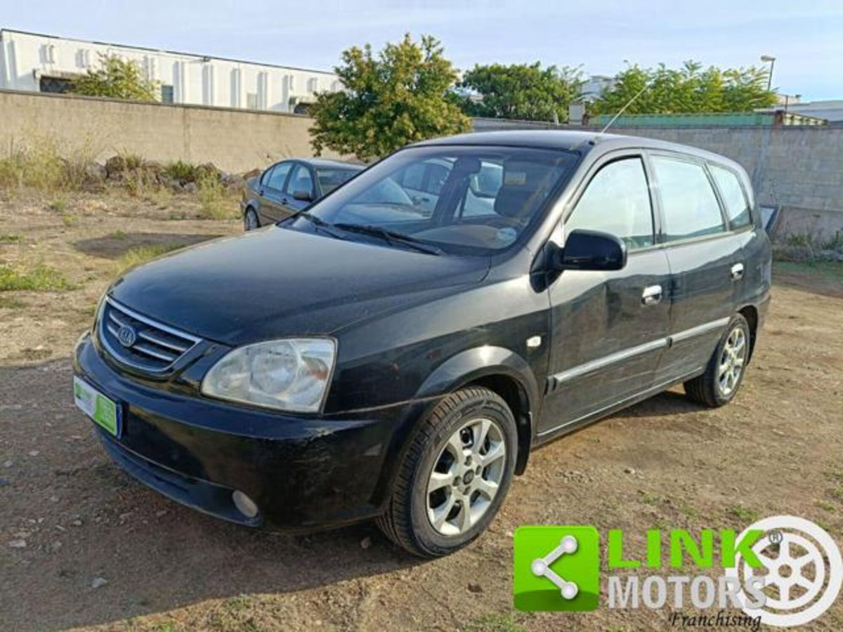 Kia Carens 2.0 16V CRDi LX (19)