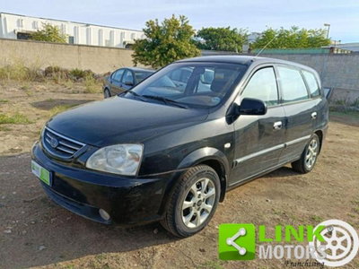 Kia Carens 2.0 16V CRDi LX (19)