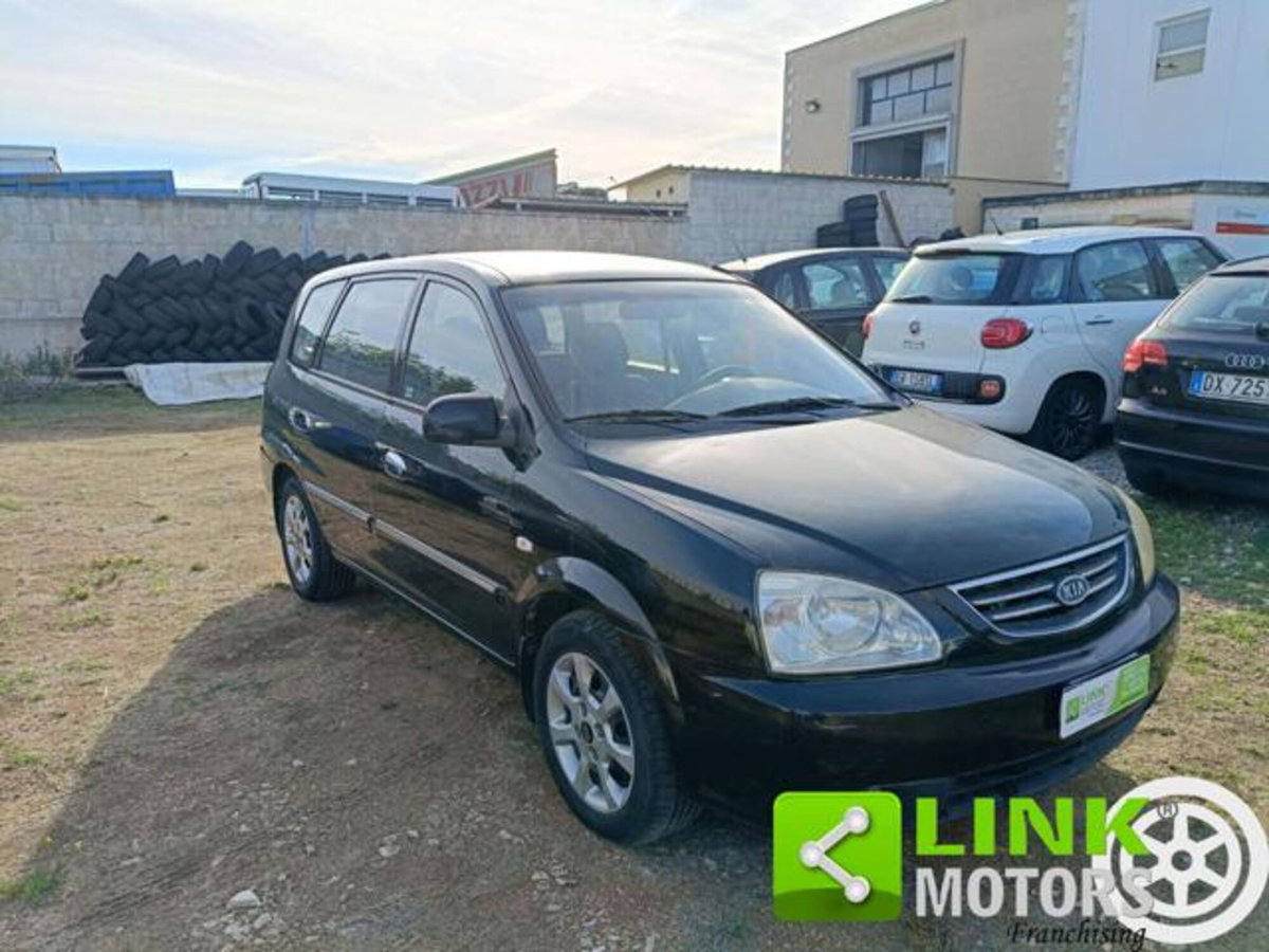 Kia Carens 2.0 16V CRDi LX (3)