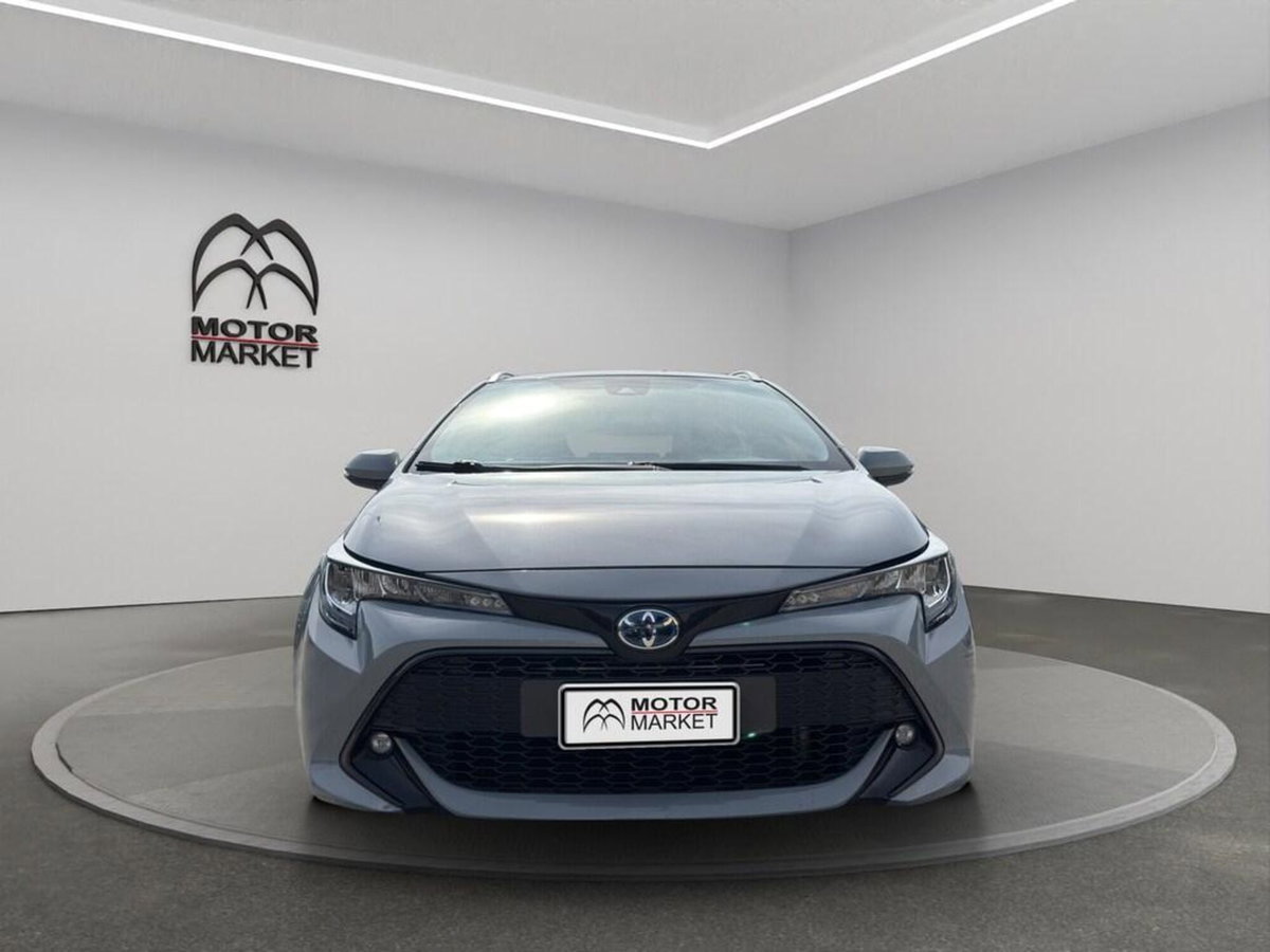 Toyota Corolla Touring Sports 1.8 Hybrid Business (2)