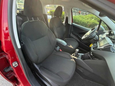 Peugeot 208 82 5 porte Allure (14)