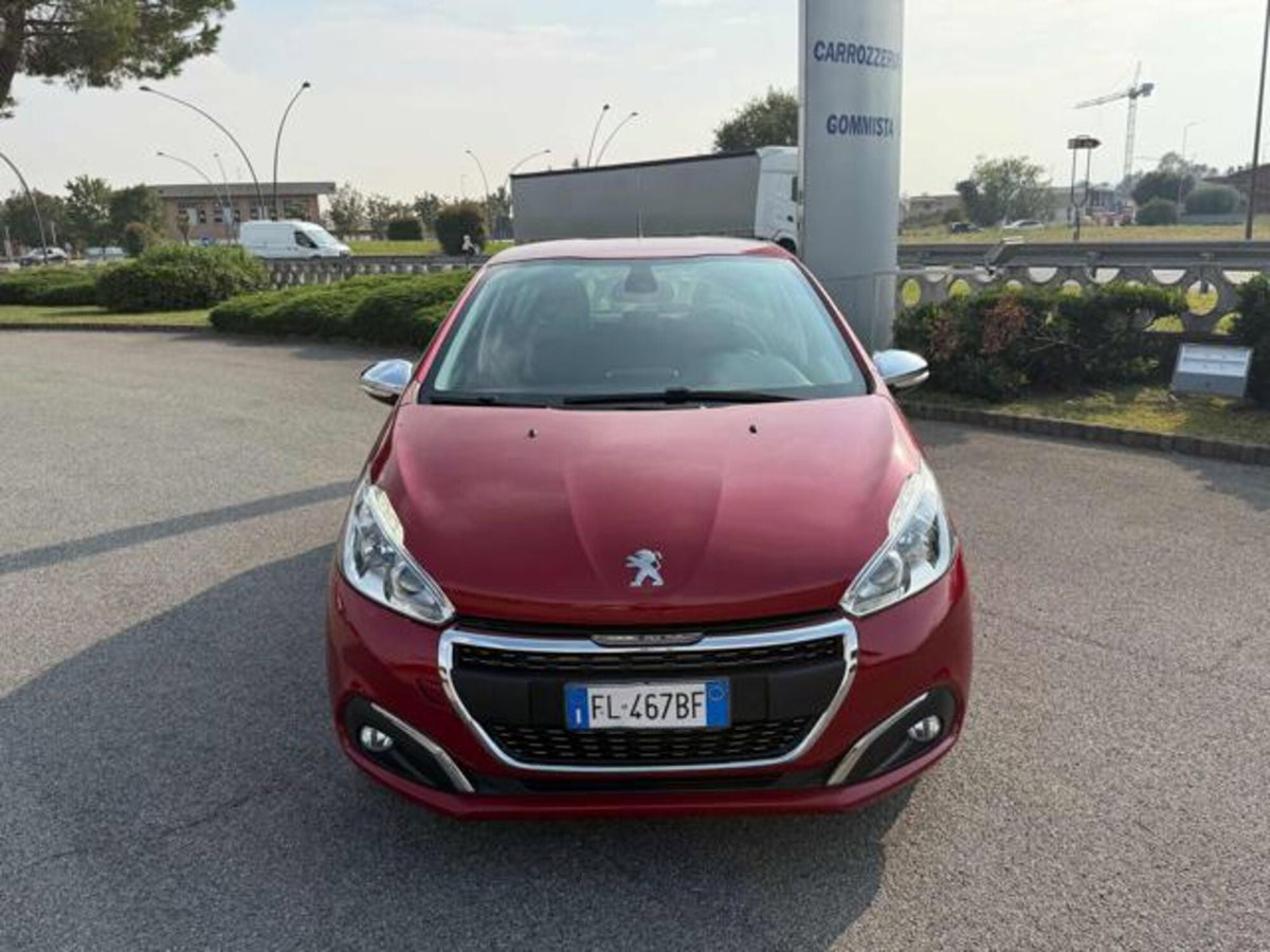 Peugeot 208 82 5 porte Allure (2)