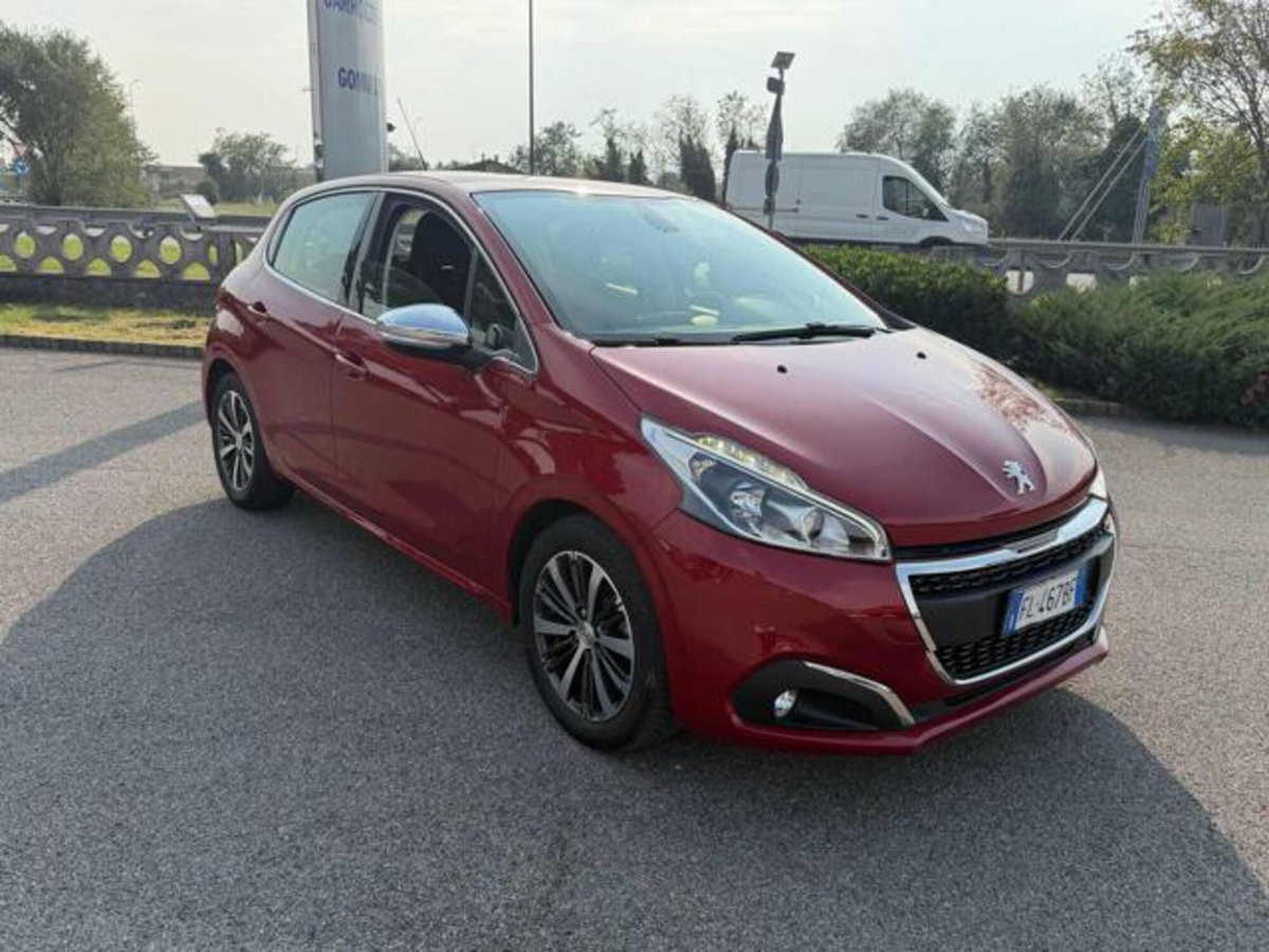 Peugeot 208 82 5 porte Allure (3)
