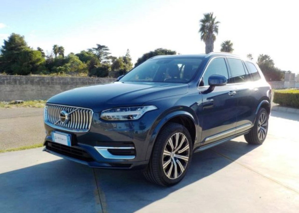 Volvo XC90 B5 (d) AWD Geartronic 7 posti Inscription