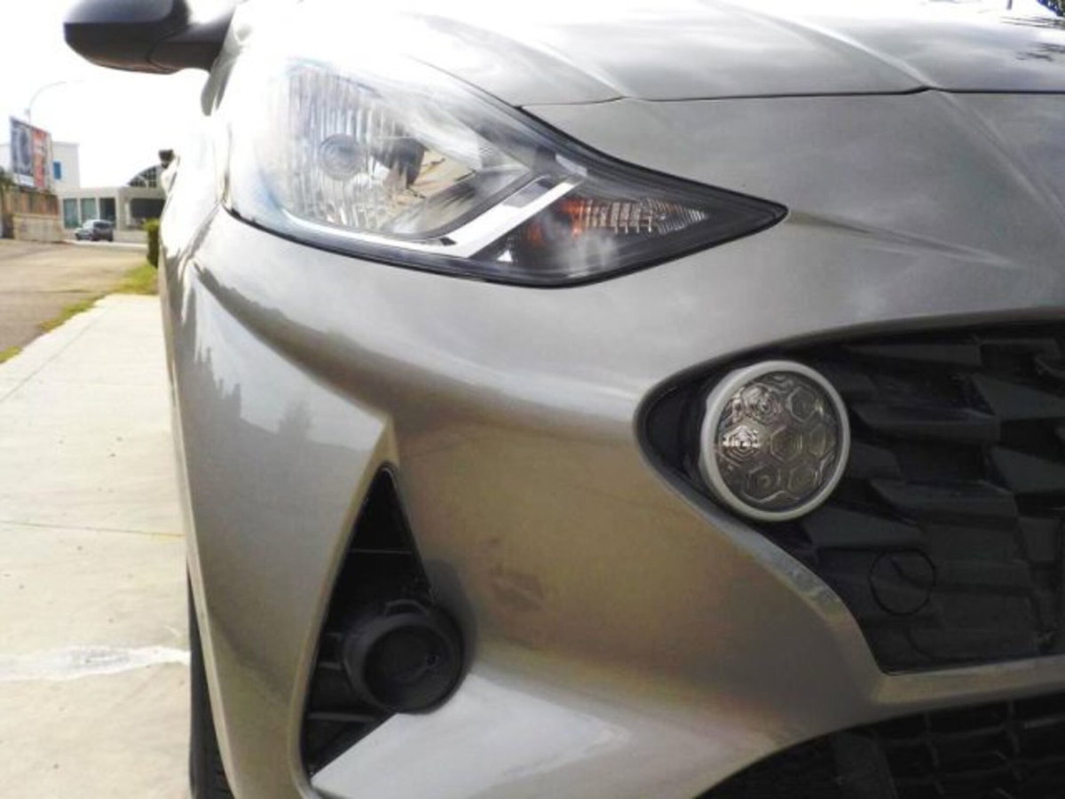 Hyundai i10 1.0 MPI Tech (10)