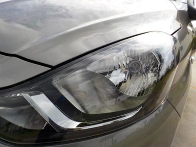 Hyundai i10 1.0 MPI Tech (11)
