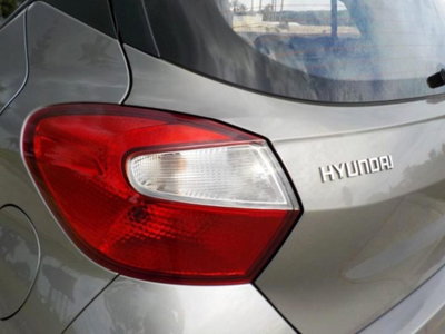 Hyundai i10 1.0 MPI Tech (13)