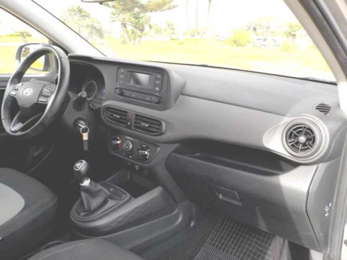 Hyundai i10 1.0 MPI Tech (16)