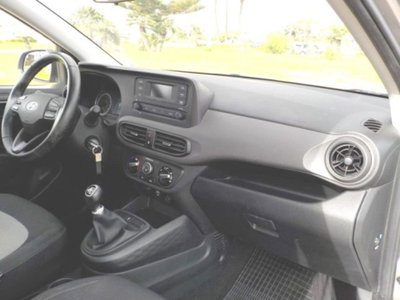 Hyundai i10 1.0 MPI Tech (16)