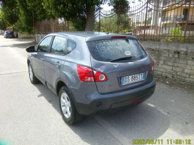 Nissan Qashqai 1.5 dCi Acenta (6)