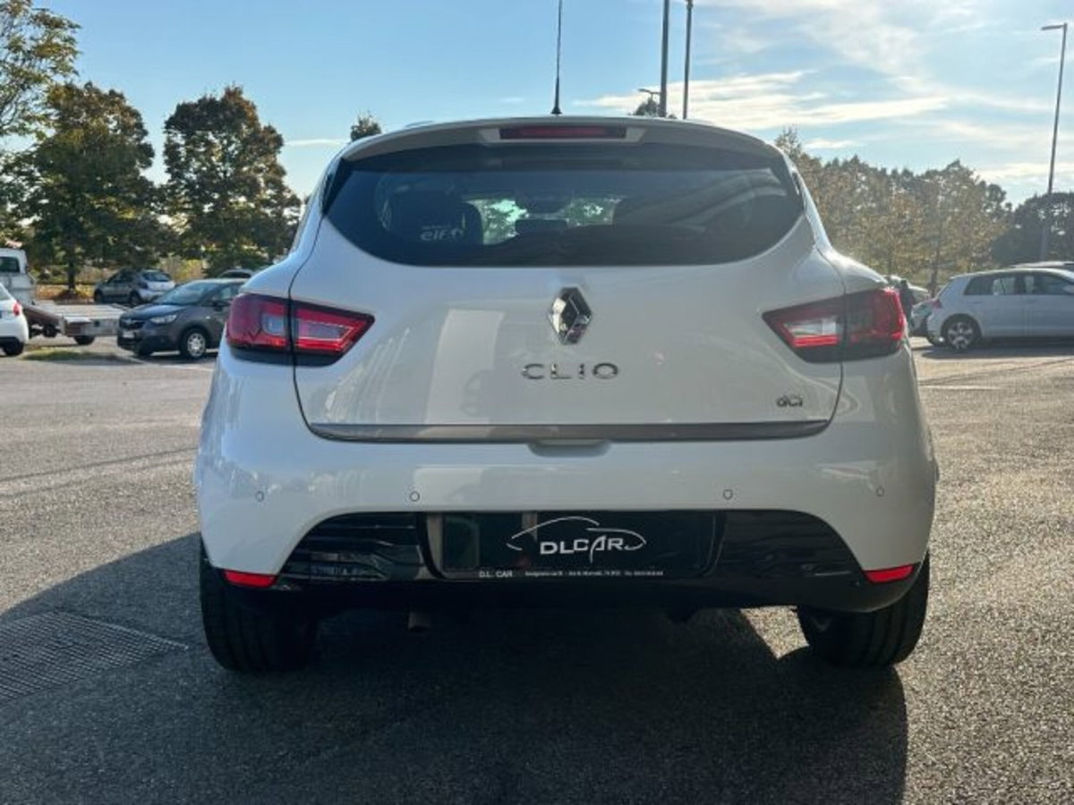 Renault Clio 1.5 dCi 8V 75CV 5 porte Costume National (9)