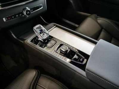 Volvo XC90 2.0 b5 mhev Ultra Black Edition awd 7p.ti auto (18)