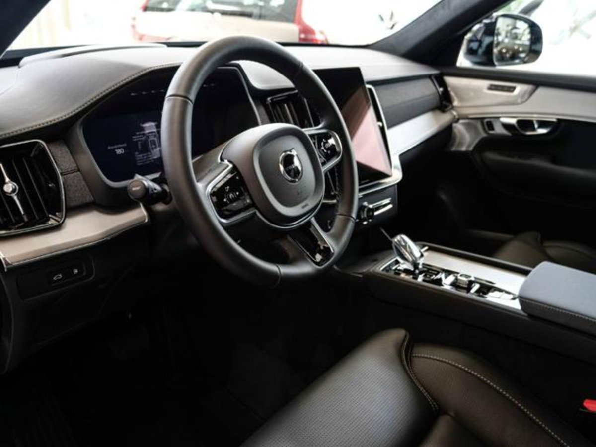 Volvo XC90 2.0 b5 mhev Ultra Black Edition awd 7p.ti auto (2)