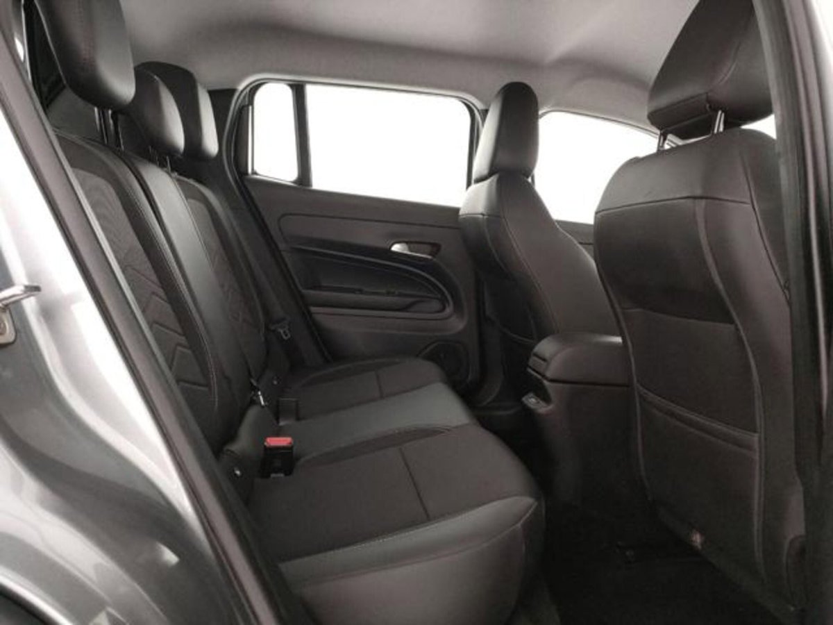 Jeep Avenger 1.2 turbo Altitude fwd 100cv (20)