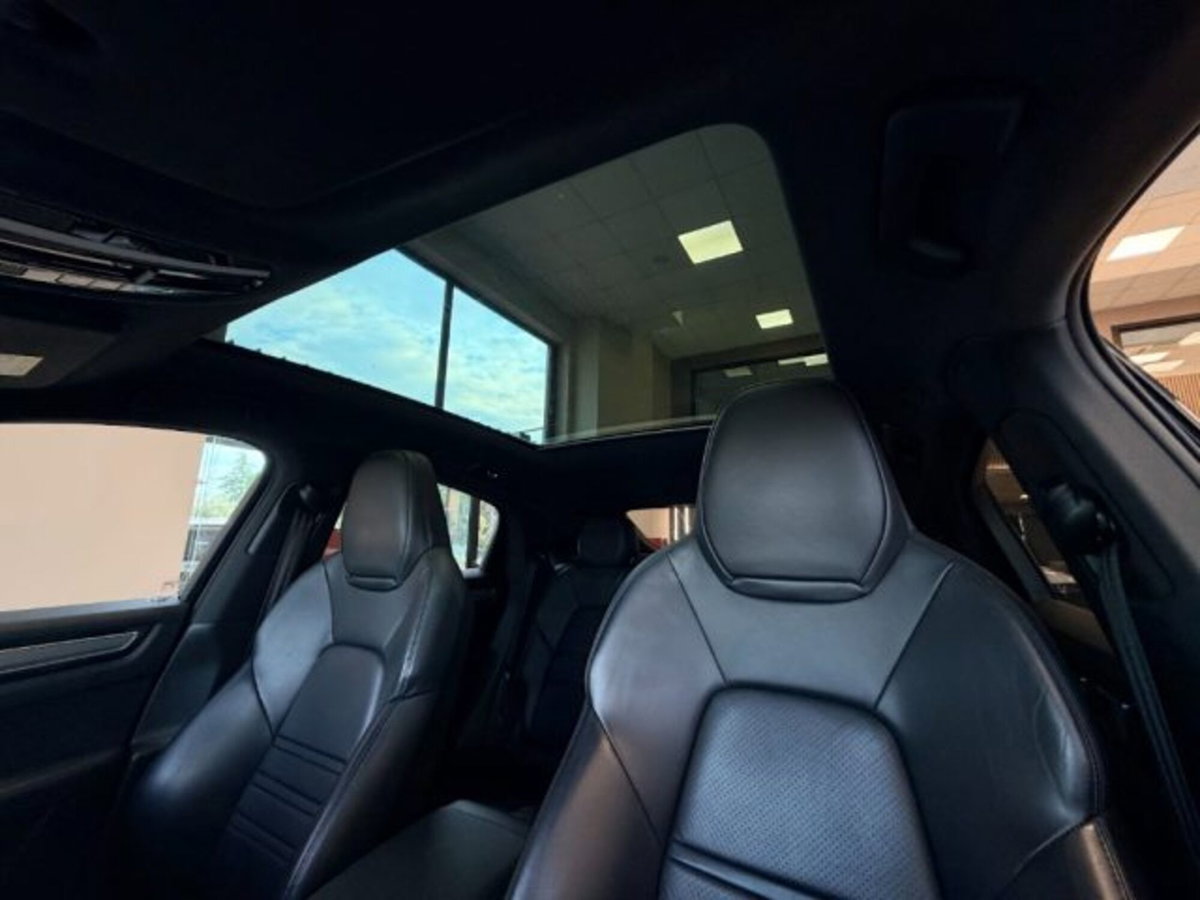 Porsche Cayenne Coupé 3.0 V6 (10)