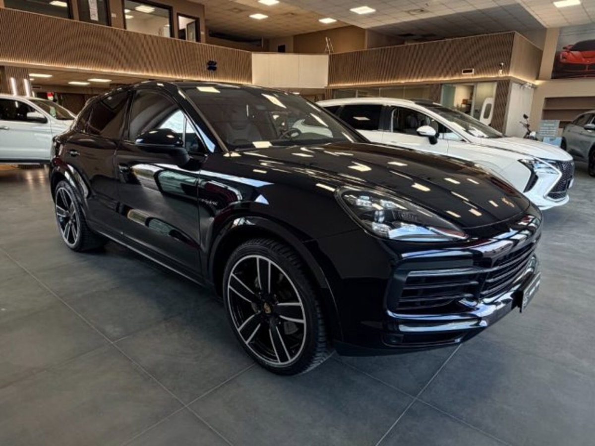 Porsche Cayenne Coupé 3.0 V6 (4)