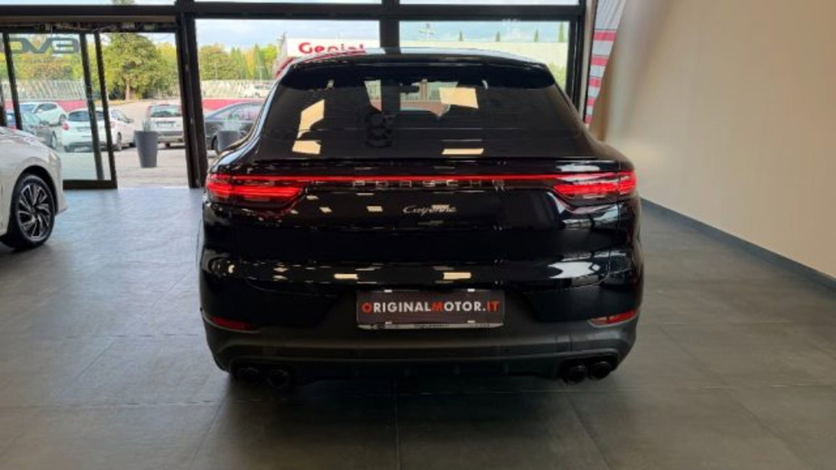 Porsche Cayenne Coupé 3.0 V6 (6)
