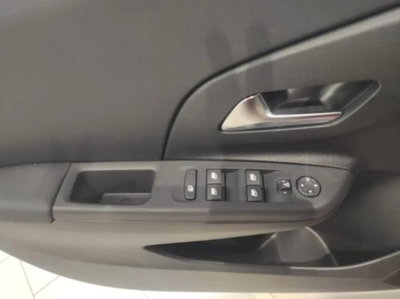 Opel Corsa 1.2 hybrid 100cv dct6 (14)