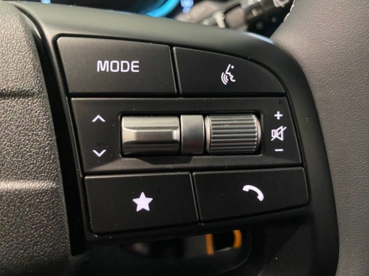 Kia Stonic 1.0 t-gdi mhev Style (12)