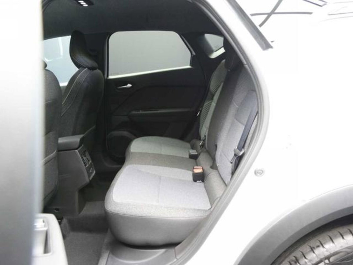 Renault Captur 1.2 eco-g Techno 120cv (10)