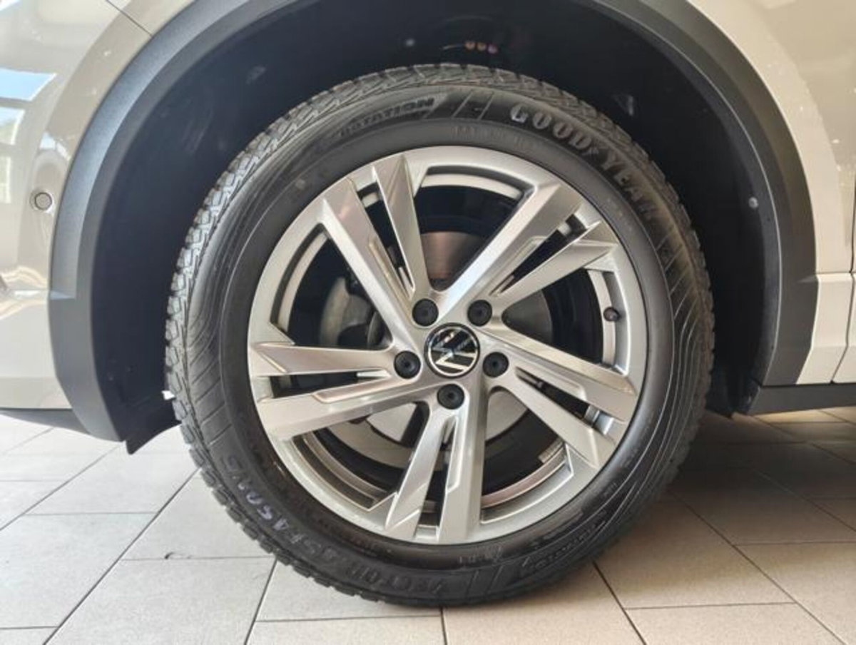 Volkswagen T-Roc 1.0 TSI R-Line (15)