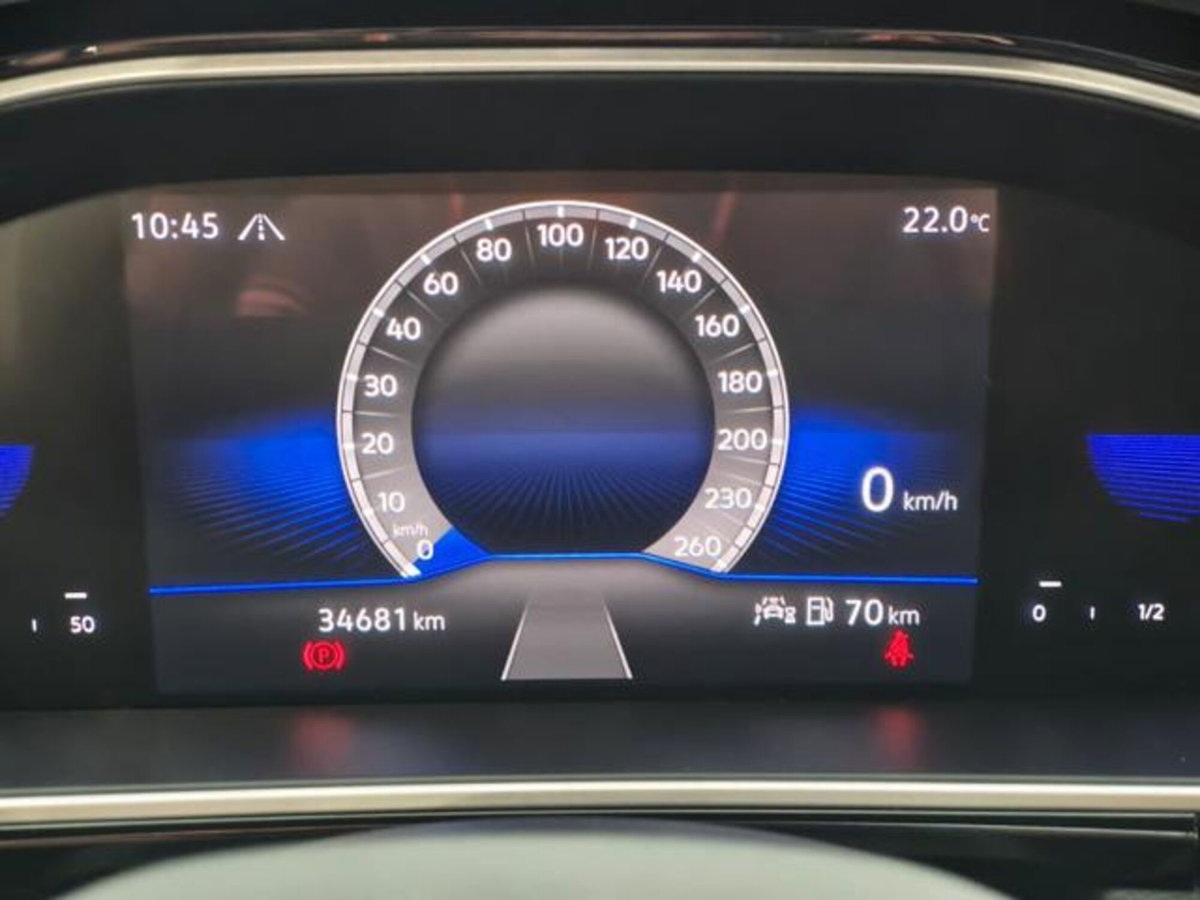 Volkswagen T-Roc 1.0 TSI R-Line (7)