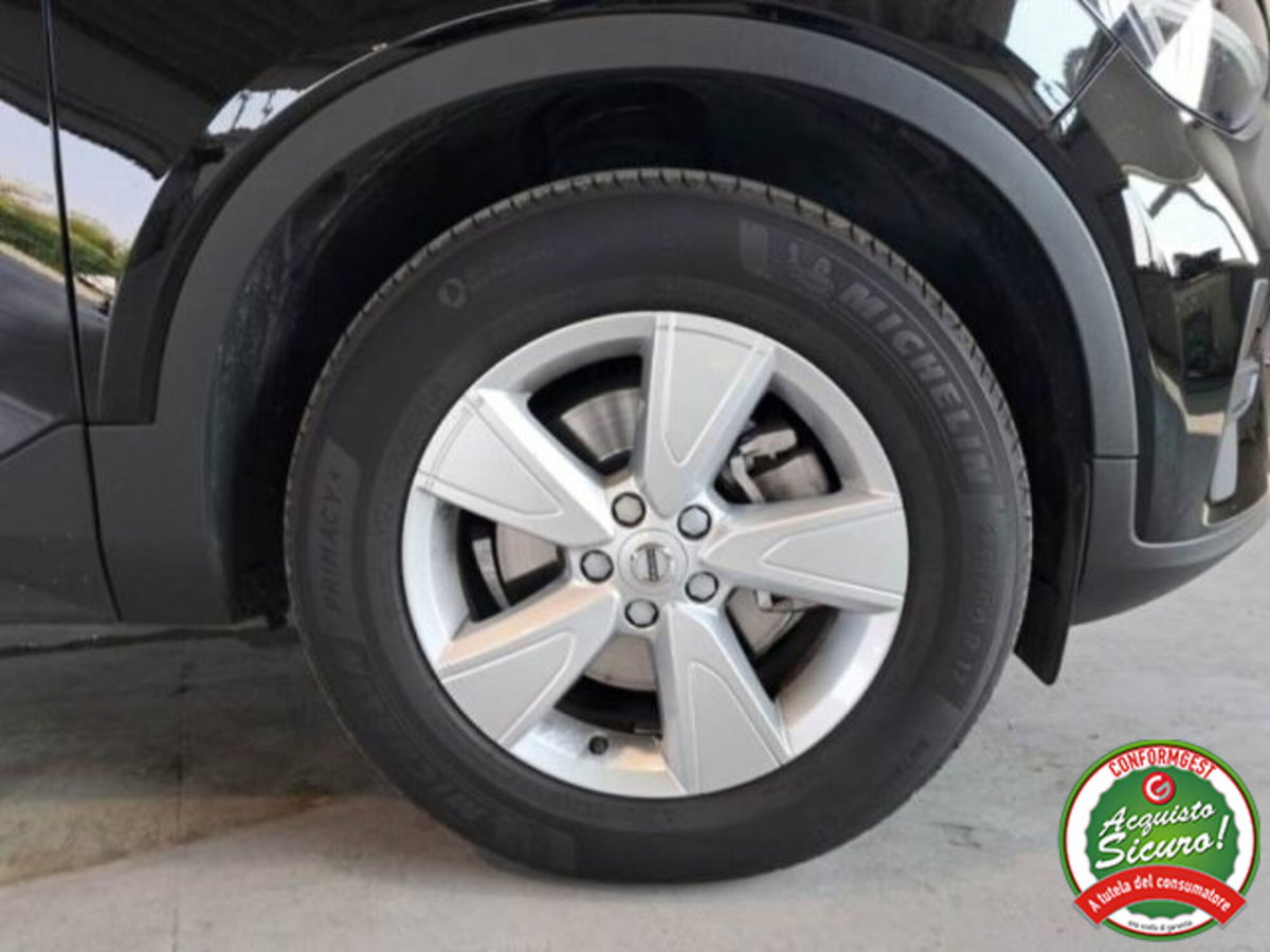 Volvo XC40 D3 Geartronic Business Plus (8)