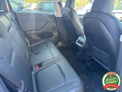 Tesla Model Y Long Range awd (14)