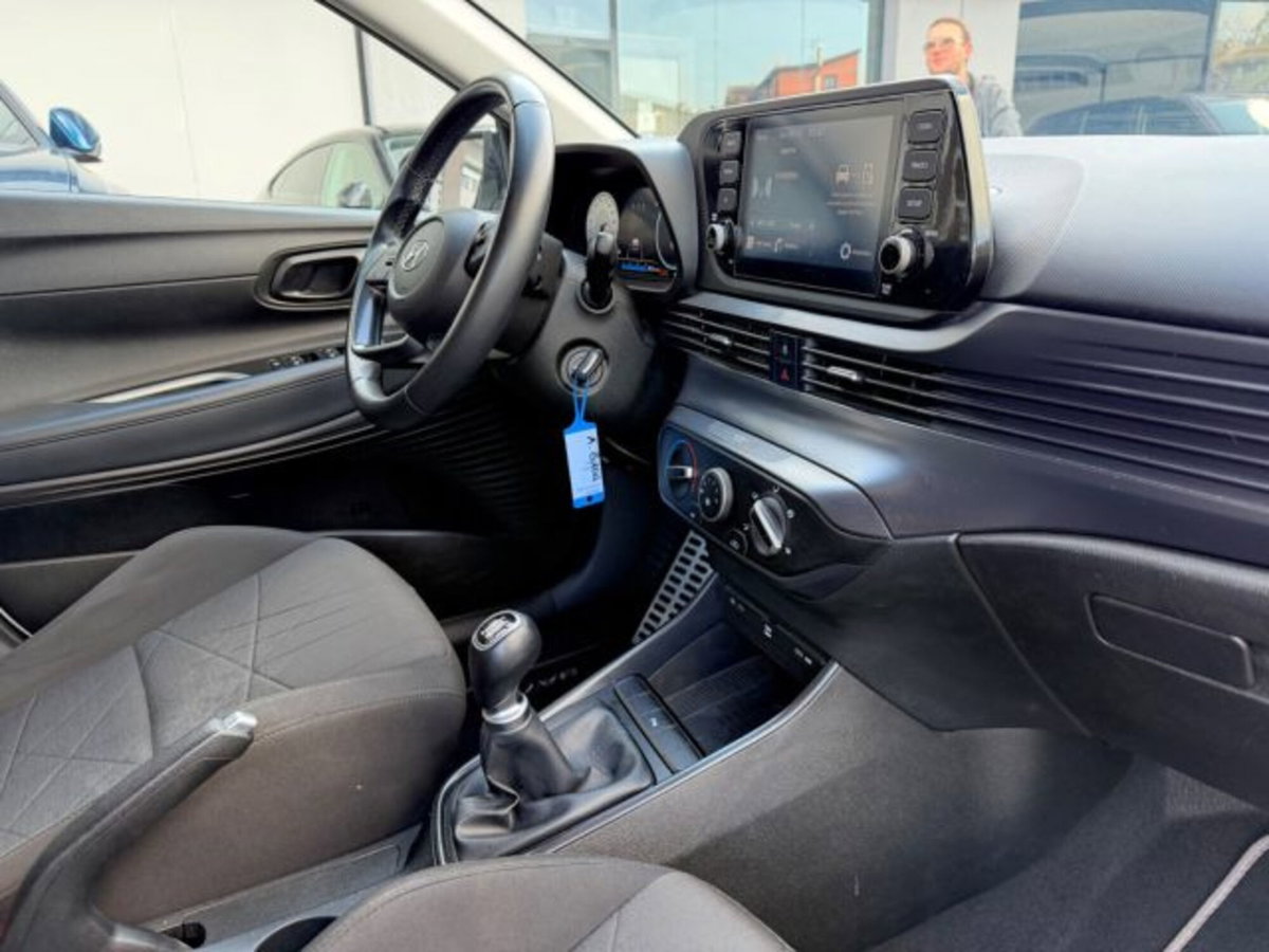Hyundai Bayon 1.2 mpi Xline (12)