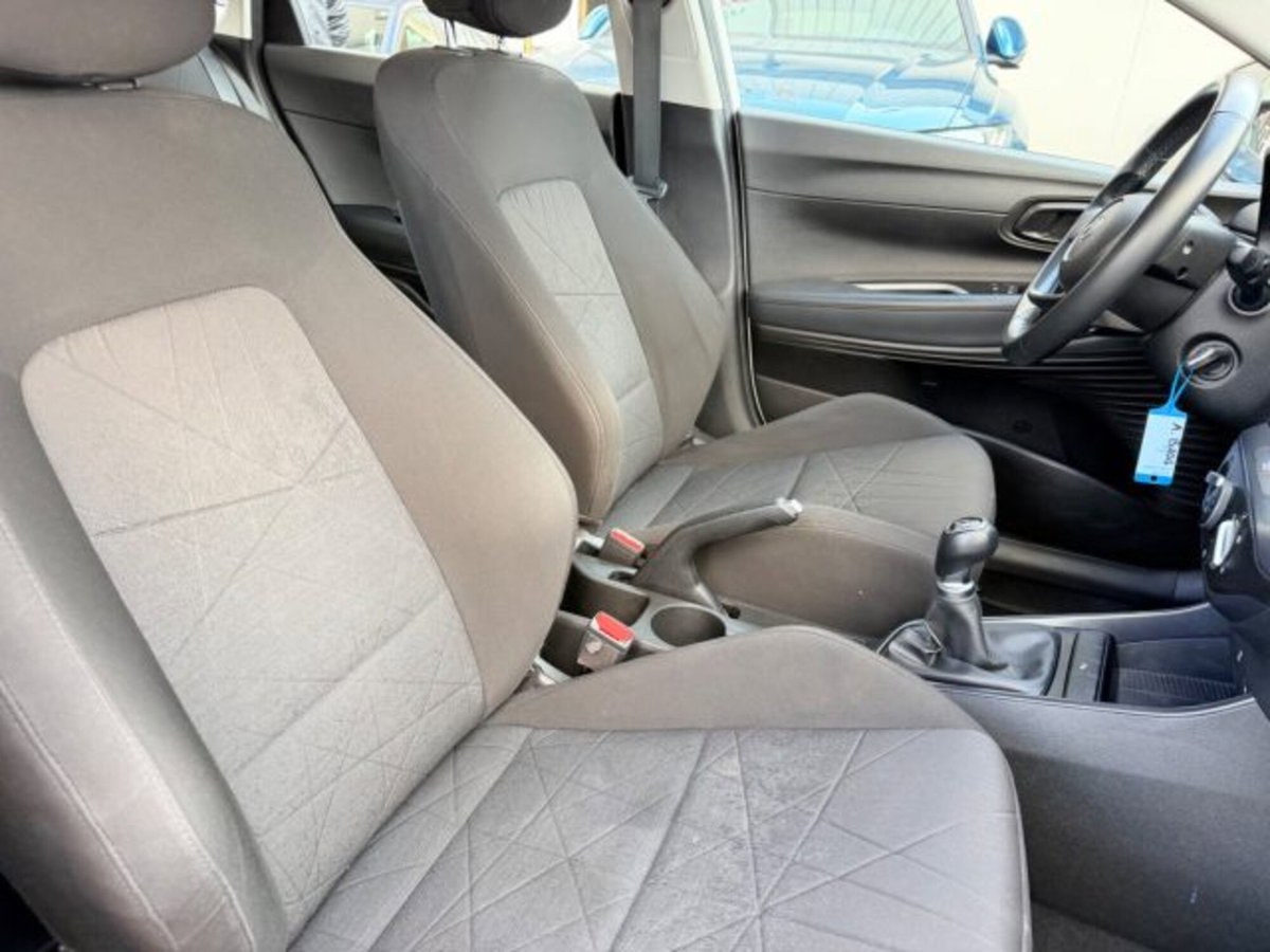 Hyundai Bayon 1.2 mpi Xline (13)