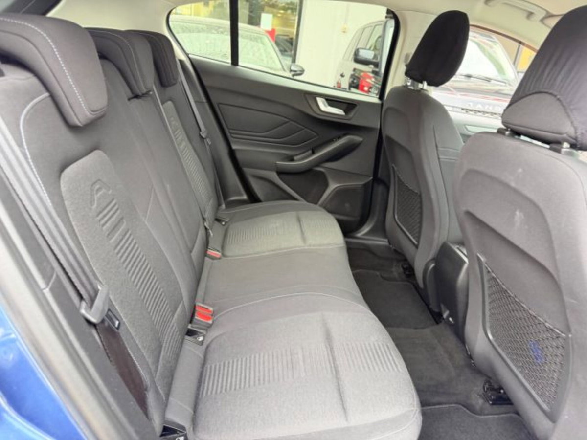 Ford Focus 1.5 EcoBoost 150 CV automatico 5p. ST-Line X Co-Pilot (11)