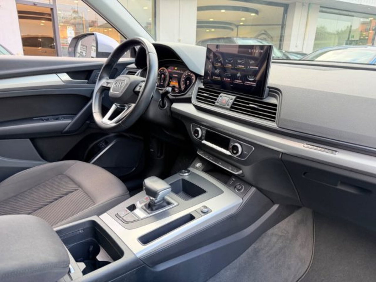 Audi Q5 45 2.0 tfsi mhev 12V S line quattro s-tronic (8)