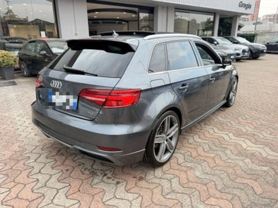 Audi A3 Sportback 2.0 TDI S tronic Attraction (4)