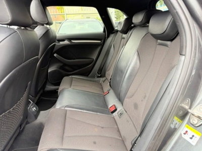 Audi A3 Sportback 2.0 TDI S tronic Attraction (7)