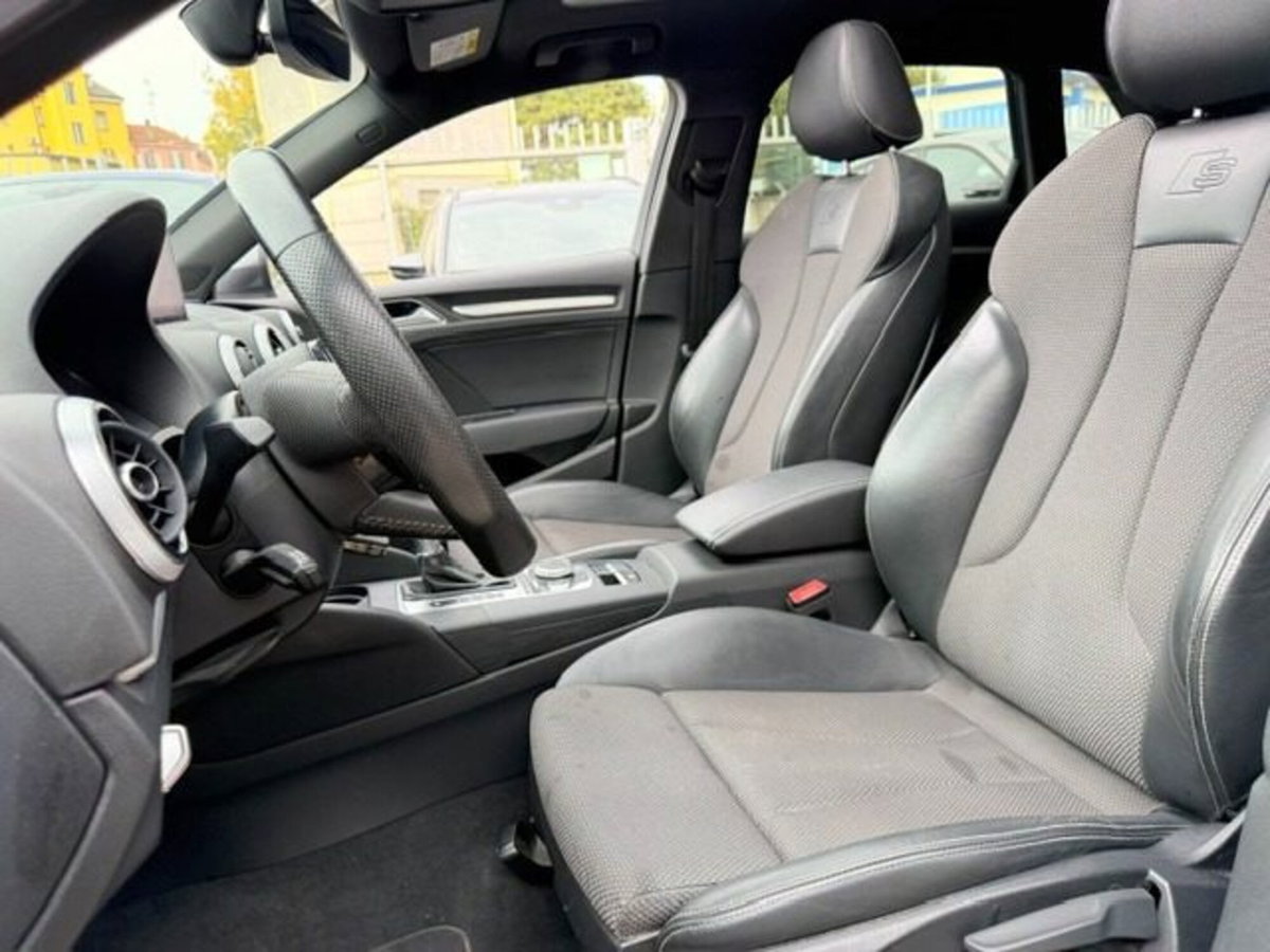 Audi A3 Sportback 2.0 TDI S tronic Attraction (9)